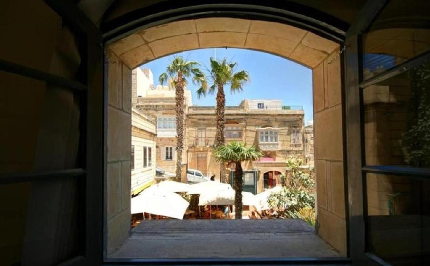 Cittadella Boutique Living Apartment Виктория Екстериор снимка