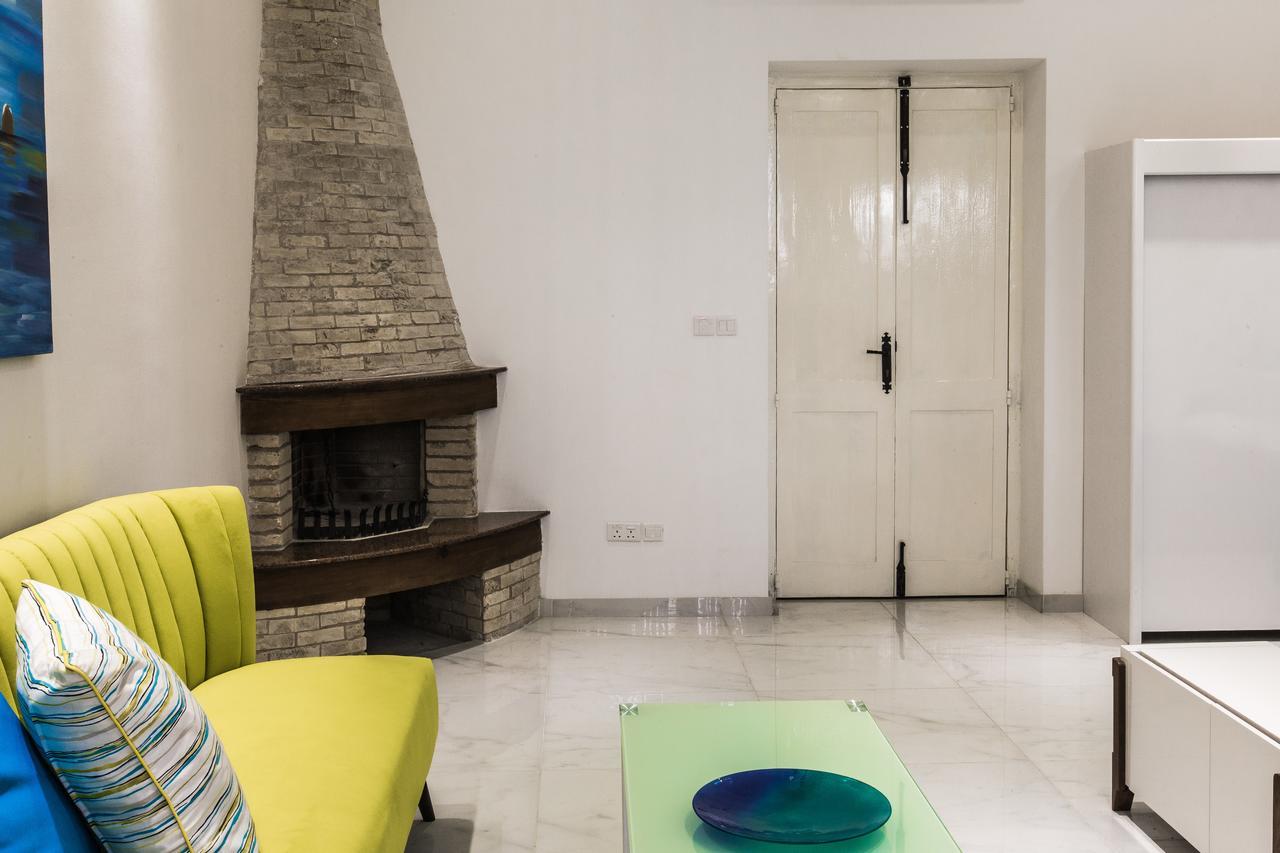 Cittadella Boutique Living Apartment Виктория Екстериор снимка