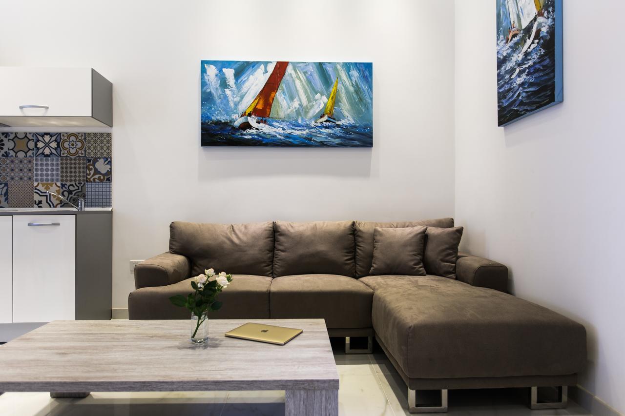 Cittadella Boutique Living Apartment Виктория Екстериор снимка