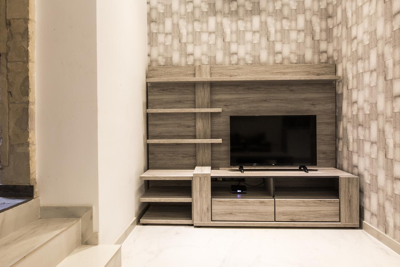 Cittadella Boutique Living Apartment Виктория Екстериор снимка